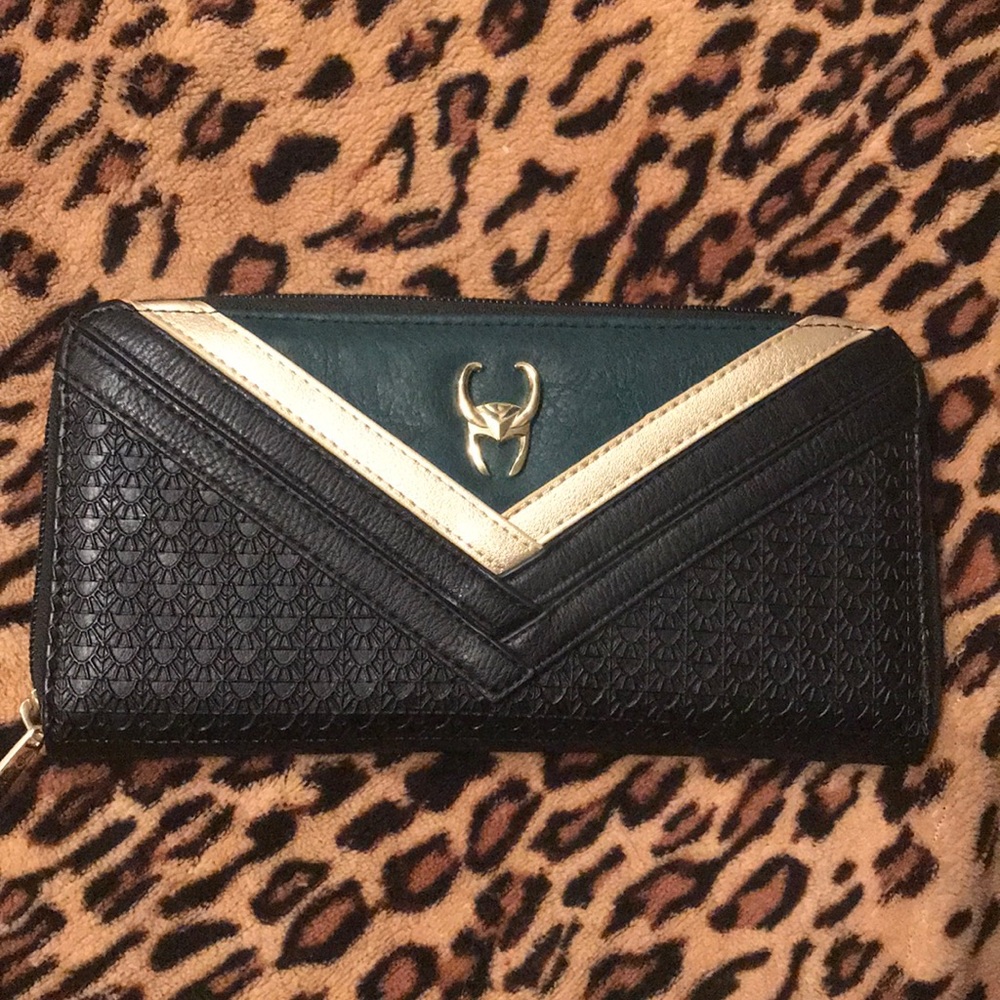 Loki Loungefly wallet